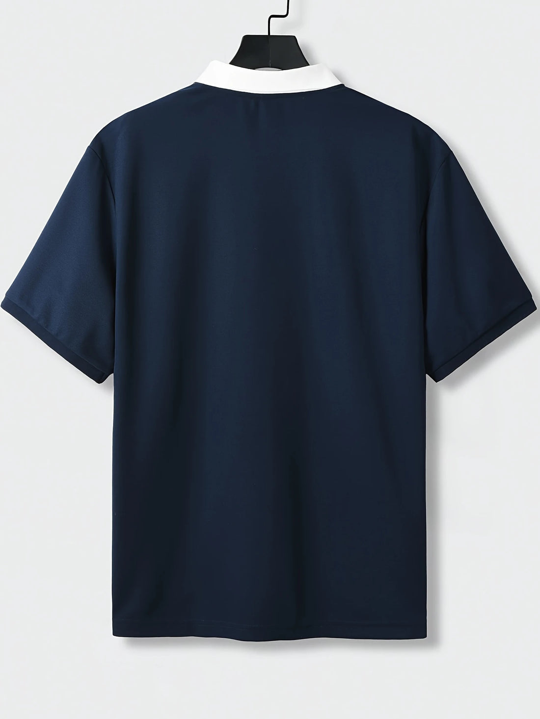 Don Juan Clásica – La Camisa Polo del Hombre Encantador y Atemporal